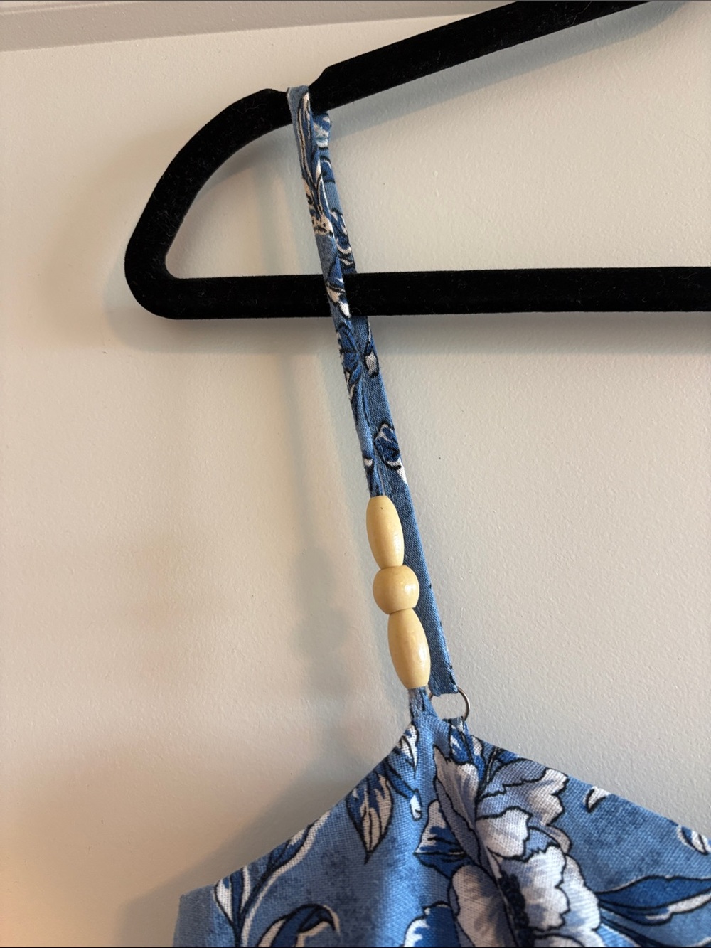 House of Harlow 1960 Blue Floral Maxi Dress with Spaghetti Straps - Picture 5 of 8